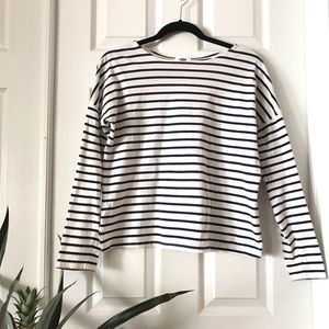 Old Navy Women's Stripped Long Sleeve Shirt S